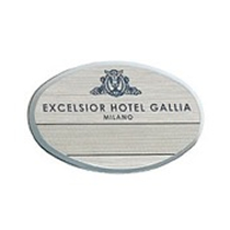 hotel name badges4